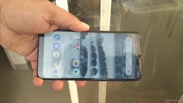 Asus ZenFone Max (M2) Smartphone — Hands-on Review and First