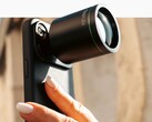 The tele converter from Reeflex adds a 600 mm telephoto camera to the iPhone 17 Pro.