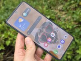 Samsung Galaxy Z Flip7 review. (Image source: Marcus Herbrich)