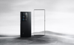 The Axon 40 Ultra is one of the few smartphones with an under-panel camera. (Image source: ZTE)