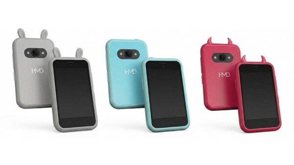 The XploraOne Neo will be available in a single color, but there will be stylish cases to personalize it.