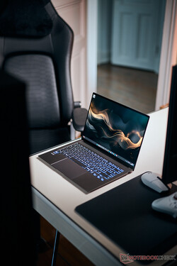Asus Zenbook S 14 review. Test device provided by Asus Germany.