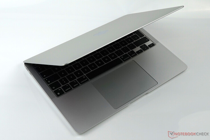 Apple MacBook Air 13-inch (M1, 2020) Review: Apple's Impressive M1