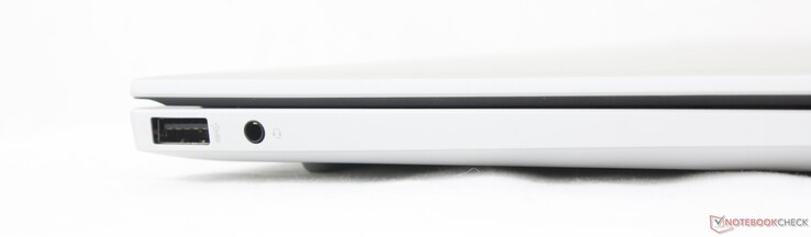 Left: USB-A (5 Gbps), 3.5 mm headset