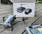 The Mini 5 Pro should fall within the same weight category as its predecessor. (Image source: via KietN7650)