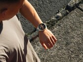 Software version 6.17 is now available for the Forerunner 570 (pictured) and Foreruuner 970 smartwatches. (Image source: Garmin)