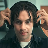 The Razer Project Motoko headset comes with two cameras and a Snapdragon SoC for display-free AI interactions. (Image source: Razer)