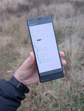 Sony Xperia 5G smartphone prototype. (Image source: OLX)