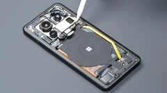 The first teardown of the Xiaomi 14 Ultra also provides a few camera tests and measurement results of the flagship hardware. (Image: WekiHome)