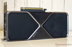 The 24 GB of VRAM on the mobile RTX 5090 may help it outperform the desktop RTX 5070, pictured at higher resolutions and graphical settings (Image source: Notebookcheck)