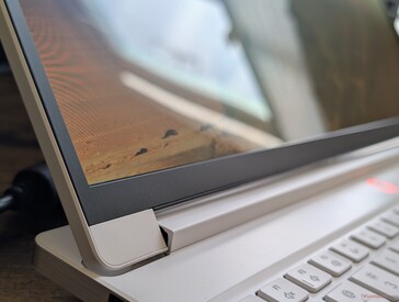 Glossy OLED with no touch support