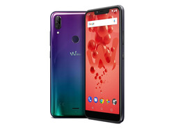 The Wiko View 2 Plus smartphone review. Test device courtesy of Wiko Germany.