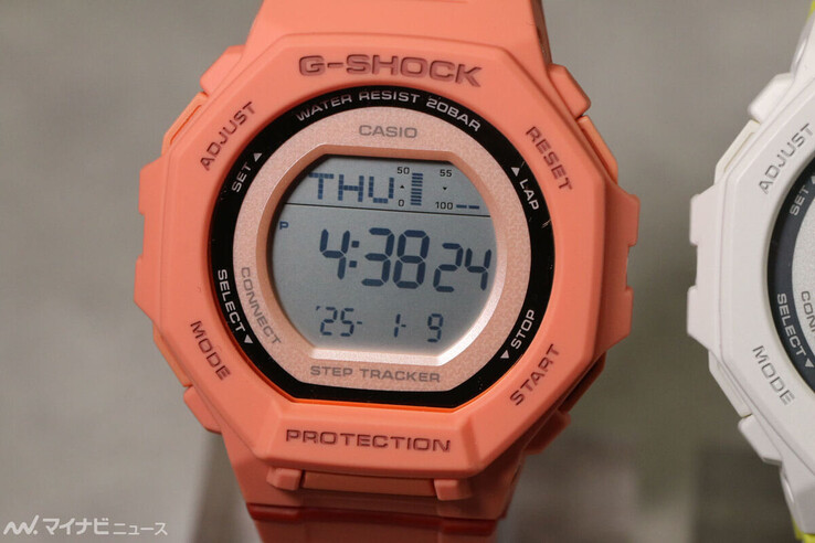 The Casio G-Shock GMD-B300SC-4 watch. (Image source: Mynavi News)