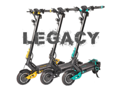 The IO Hawk Legacy e-scooter has a range of 120 km (~75 miles). (Image source: IO Hawk)