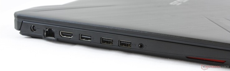 Left: AC adapter, Gigabit RJ-45, HDMI 2.0, USB 2.0 Type-A, 2x USB Type-A 3.1 Gen. 1, 3.5 mm combo audio