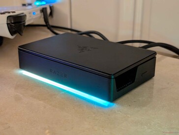 Razer Handheld Dock Chroma (image source: Notebookcheck)