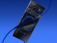 RedMagic 11 Pro combines active and liquid cooling. Pictured: a promo picture of the gaming phone. (Image source: Nubia)