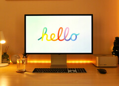 A Pro version of the Studio Display is now not expected to debut until much later in the year. (Image source: Lewek Gnos)