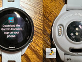 Hands-on photos of the Forerunner 265s leaked last year. (Image source: the5krunner)