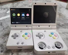 The Miyoo Mini Flip looks much smaller than the existing Miyoo Flip. (Image source: via Miyoo Mini Stock Alerts)