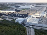 Tesla's Giga Shanghai is Tesla's most productive facility by far and the company is looking to extend that lead. (Image source: Tesla)