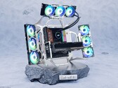 InWin's latest gaming PC case puts hardware on display (Image source: InWin)