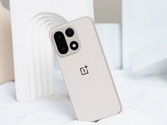 The newly shared camera samples showcase the primary and telephoto sensors in action. Pictured: the back of OnePlus 15. (Image source: OnePlus)