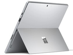 Microsoft Surface Pro 7, still without  USB Type-C