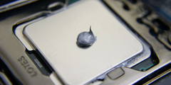 Thermal compound applied correctly. (Source: EKWB) Thermal compound applied correctly. (Source: EKWB)