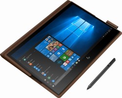 In review: HP Spectre Folio 13t-ak000. Test model provided by HP US