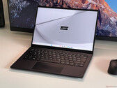 Schenker VIA 14 Pro (M24) review - Compact AMD subnotebook now with Ryzen 8000 and brighter display