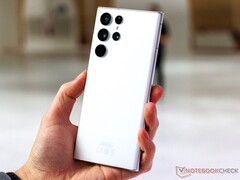 Galaxy S22's RDNA 2-based Xclipse 920 GPU seems to be significantly slower than the Adreno 730 variant