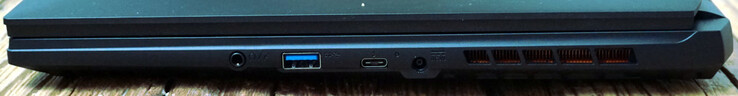 Right: headset, USB-A (5 Gbit/s), Thunderbolt 4, power