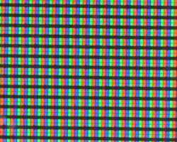 RGB subpixel array