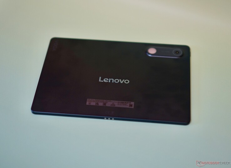 The Yoga Tab Gen 2 also packs a pretty usable 13 MP rear camera as well as an 8 MP front camera