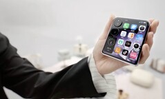 The Xiaomi Mix Flip has a 4-inch external display. (Source: Xiaomi)