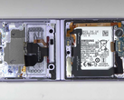 The Galaxy Z Flip 3 has received its first teardown. (Image source: PBK Reviews)