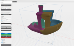 3D slicer free 3D printing tool for small printers with a Benchy on display