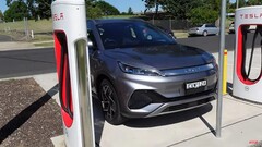 BYD SUV plugged in a Supercharger pile (image: Ludicrous Feed/Twitter)