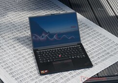 Lenovo ThinkPad E14 G8 in outdoor use in the shade