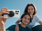 Anker MagGo USB-C adapter can charge your iPhone and transfers files to the SD card at the same time (Image source: Anker)