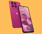 Motorola moto g37 Pantone Fuchsia Red színben, hátsó kamerák és elülső kijelző látható.