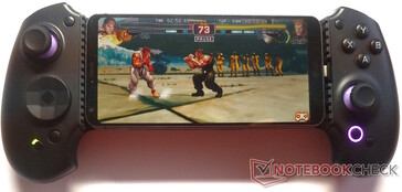 The Abxylute S9 did well in Street Fighter IV even though it is not an arcade-style fight stick. (Image source: Notebookcheck)