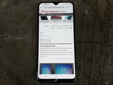Using the Galaxy A30s outdoors