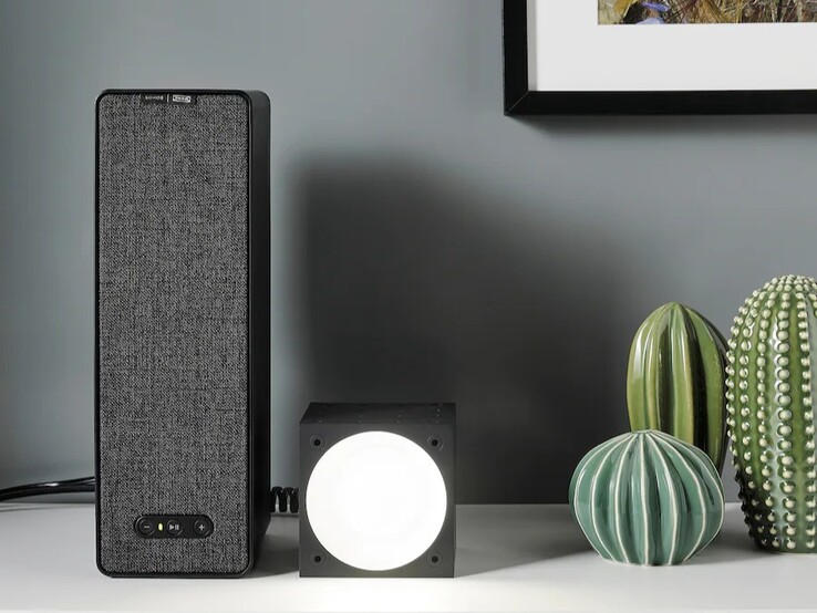 The IKEA SYMFONISK / FREKVENS Bookshelf speaker w LED light, black/gen 2. (Image source: IKEA)