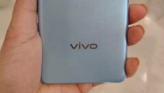 The Vivo X100 in the wild(?). (Source: You old Xu a via Weibo)