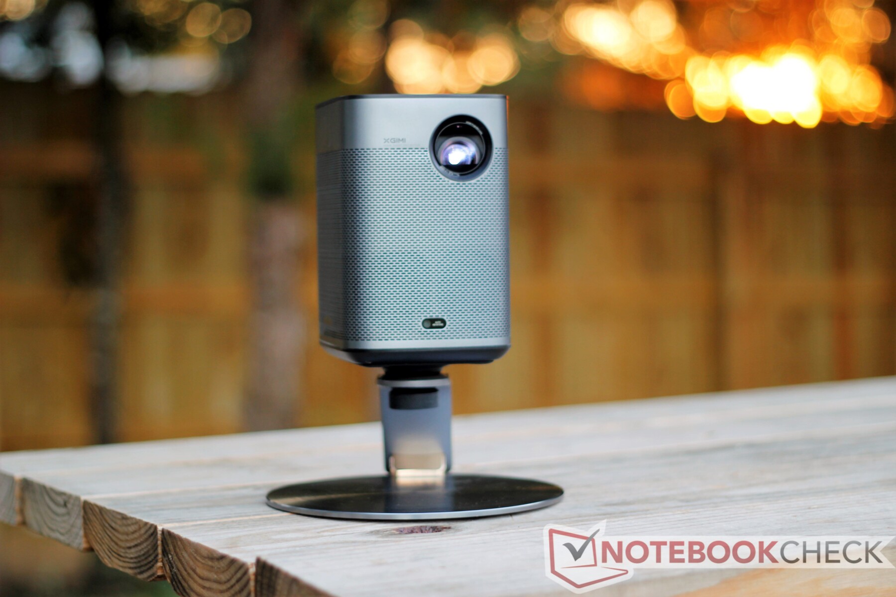 Xgimi Halo Plus (Halo+) portable smart projector hands-on -   News