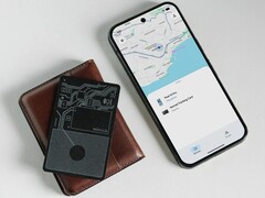 The Nomad Tracking Card Air for Android is available in black only.