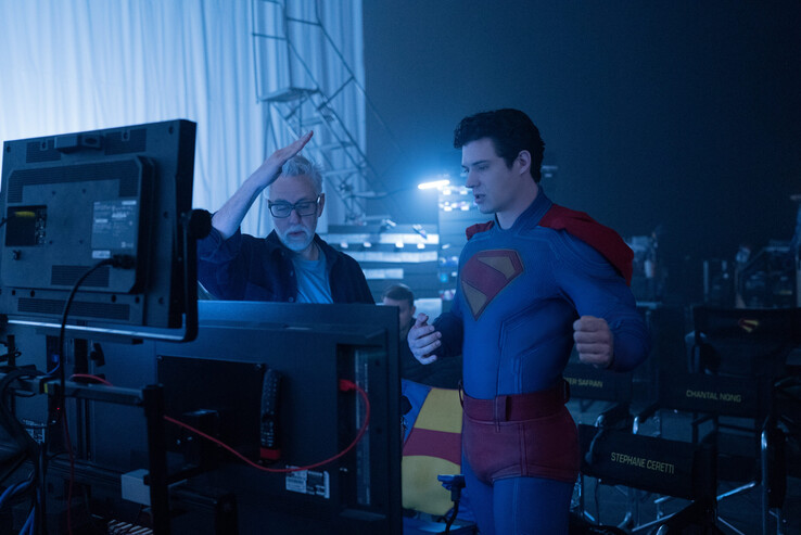 James Gunn directs David Corenswet on set (Image source: Warner Bros. / Greg Williams via La Voce di New York)