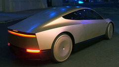 Robotaxi will have a 200-mile range (Image source: Tesla)